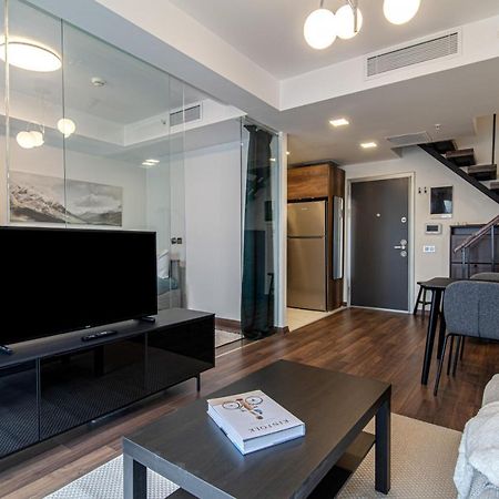 Sleek Residence Flat With Great Location In Sisli อิสตันบูล ภายนอก รูปภาพ