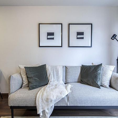 Sleek Residence Flat With Great Location In Sisli อิสตันบูล ภายนอก รูปภาพ